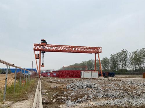 河北沧州龙门吊厂家 门机安装工艺常规作法