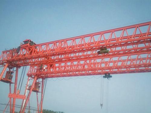 山西运城能爬坡的龙门吊的优点抗倾覆能力强