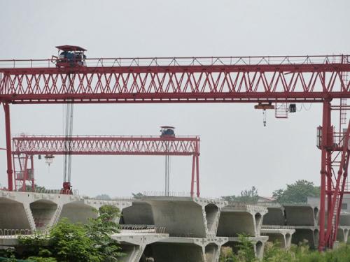 吊钩式龙门吊的电气系统和试验要求 跨度能调的龙门吊销售